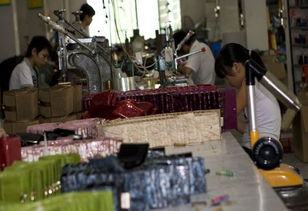 匠心工藝，品質至上 走進廣州市白云區同和歐雅萊斯皮具廠的拉鏈制造