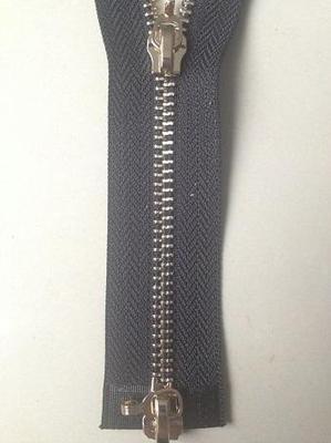 天峰金屬拉鏈135468新品 工藝革新，引領行業(yè)潮流